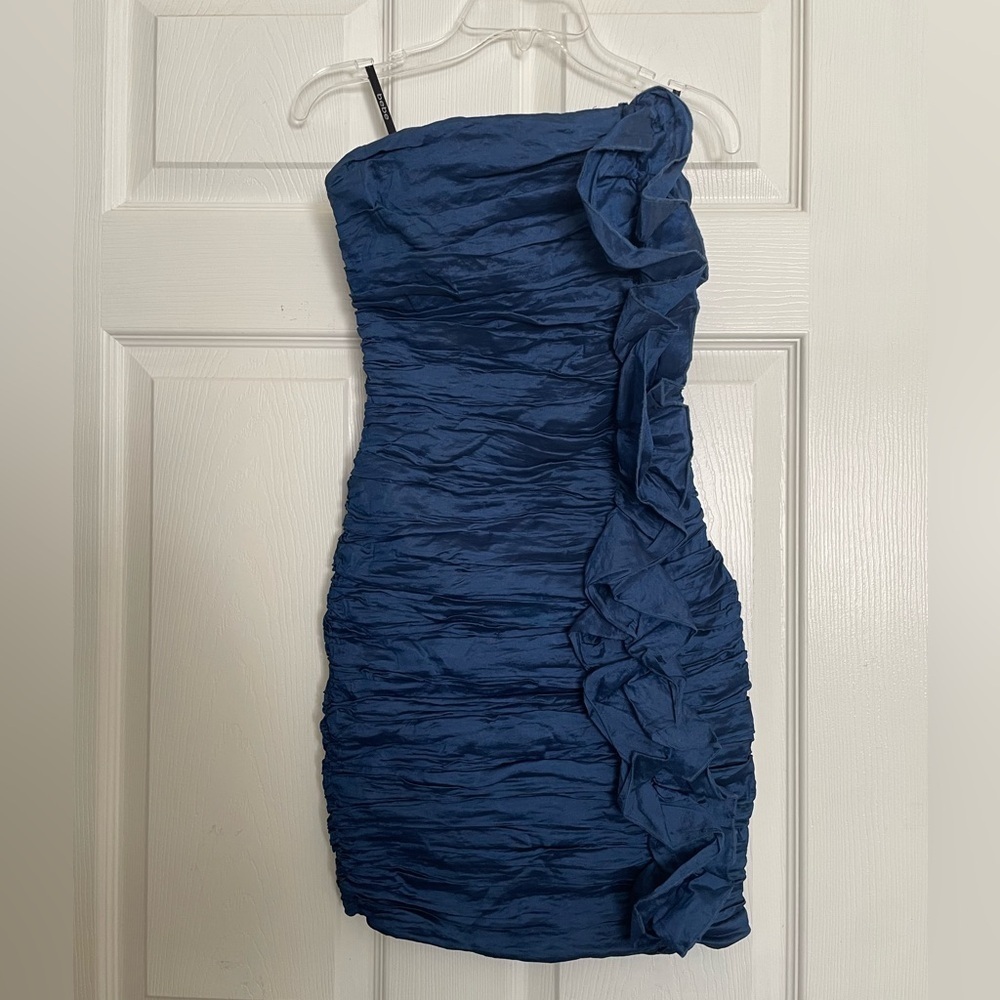 bebe Blue Mini Dress size XXS Feminine Chic and Classic
